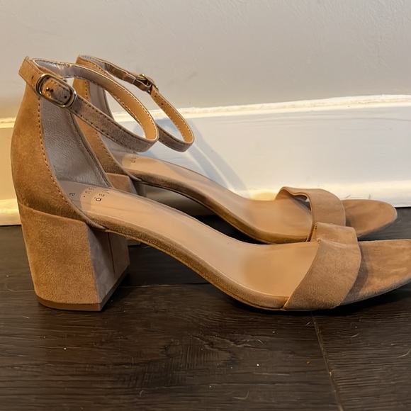 Nude block heels, worn once for a wedding! - Picture 2 of 4
